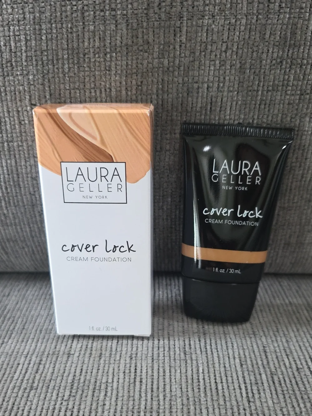 Laura Geller Cover Lock Cream Foundation - Honey Shade, New, 1floz.